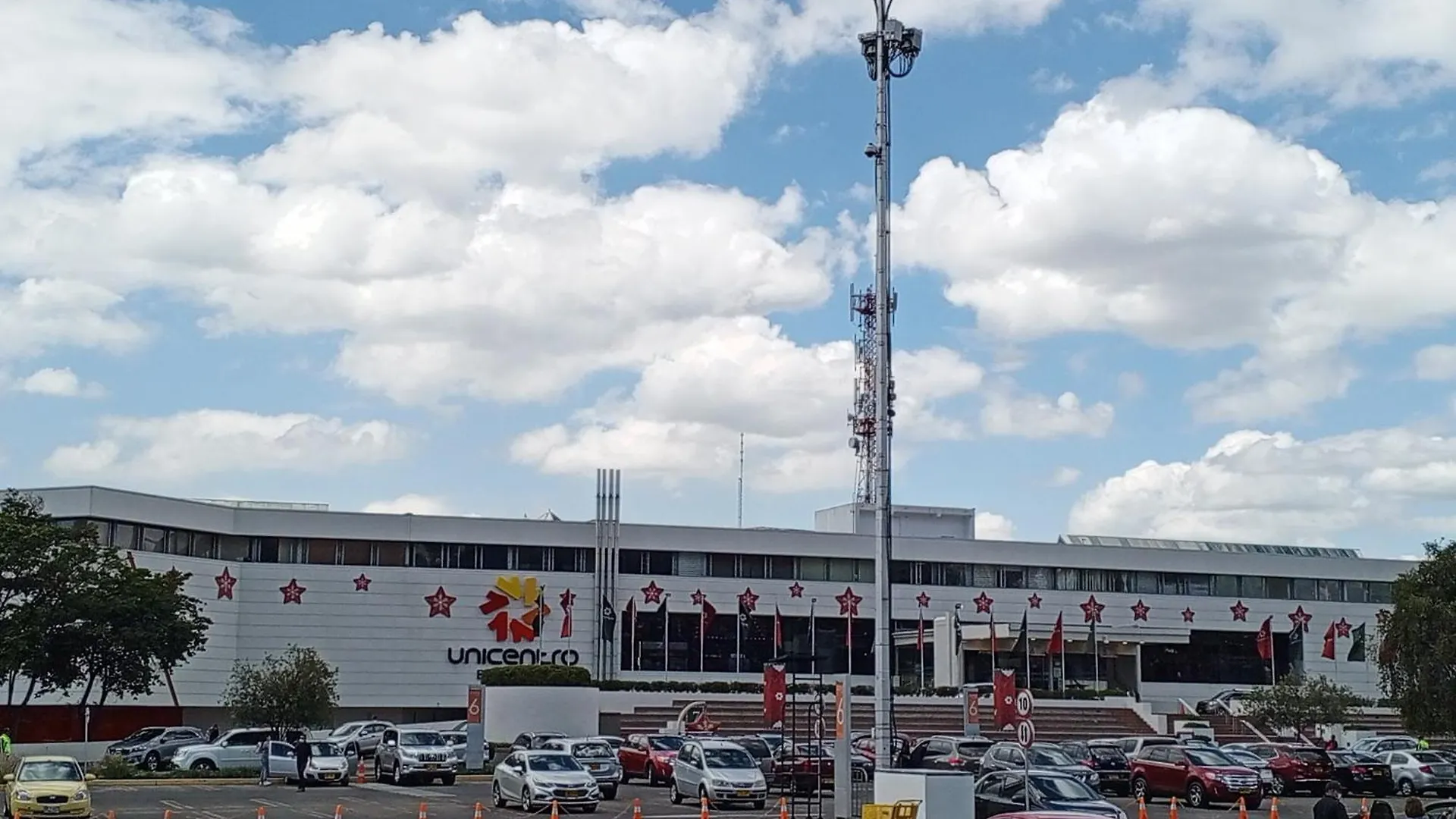 Soul Santa Barbara, Top Location, Caminando Al Centro Comercial Unicentro, Suite De 20Mts2, Netflix Y Wifi De Fibra Optica Con Coworking Y Gym En El Edificio Bogota