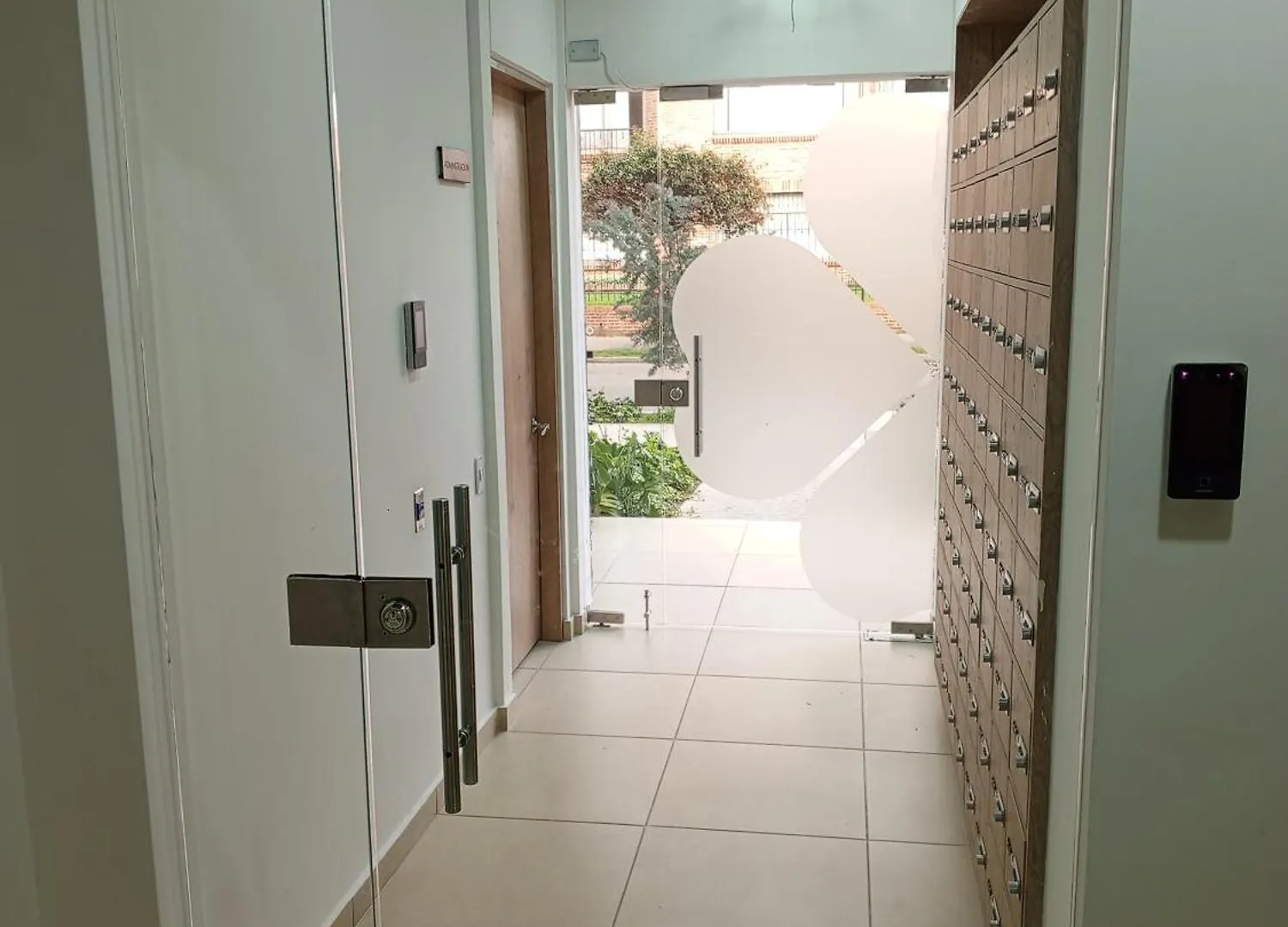 Soul Santa Barbara, Top Location, Caminando Al Centro Comercial Unicentro, Suite De 20Mts2, Netflix Y Wifi De Fibra Optica Con Coworking Y Gym En El Edificio Colombia