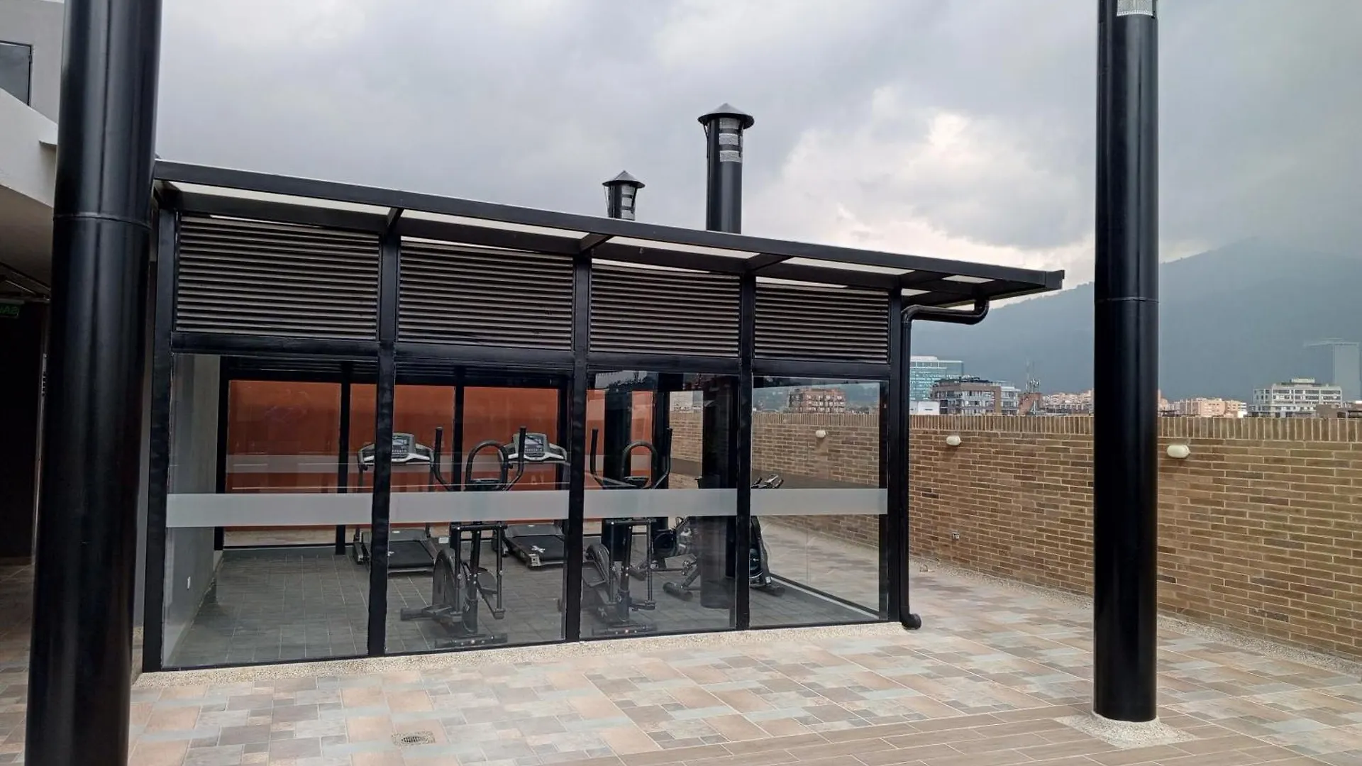 Apartment Soul Santa Barbara, Top Location, Caminando Al Centro Comercial Unicentro, Suite De 20Mts2, Netflix Y Wifi De Fibra Optica Con Coworking Y Gym En El Edificio Colombia